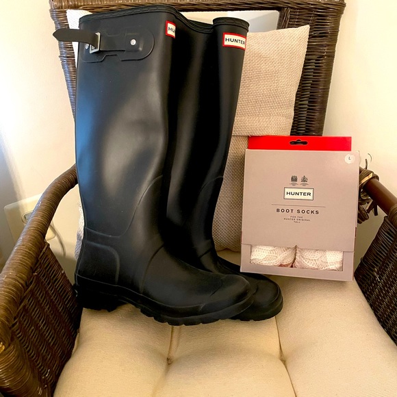 Black Hunter Boots size 9. - Picture 1 of 7